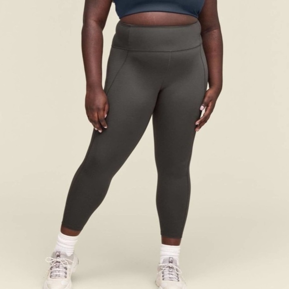 girlfriend collective Pants - GIRLFRIEND COLLECTIVE Compressive High-Rise Leggings in Moon Gray NWT 3/4"